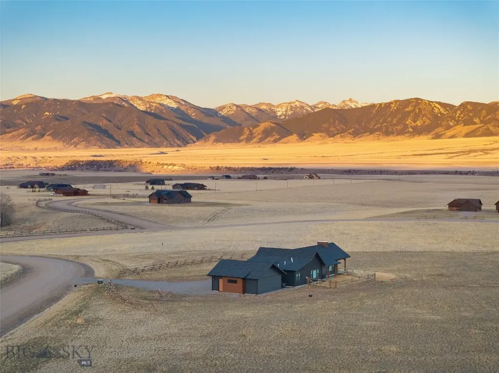 127 Montana Way Ennis MT 59729