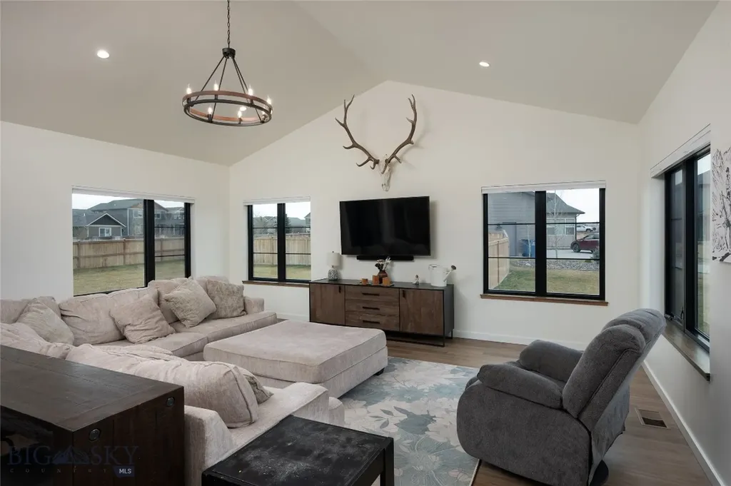 34 Battle Peak Court Bozeman MT 59718