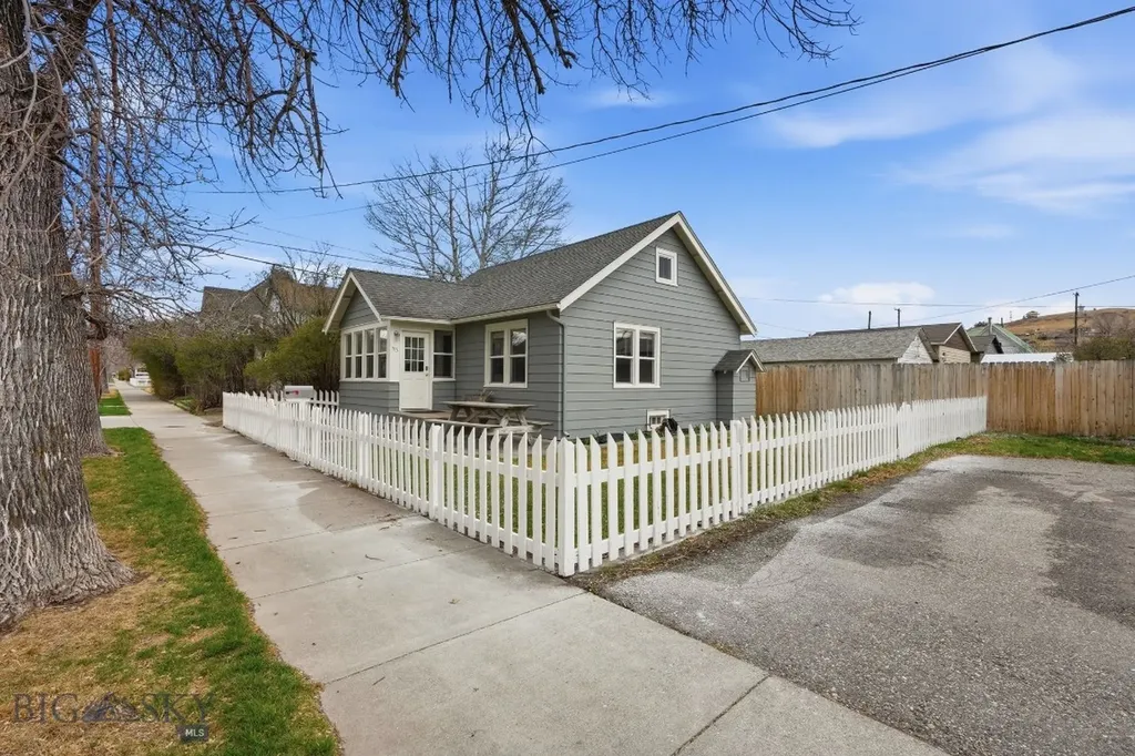 515 E Callender Street Livingston MT 59047