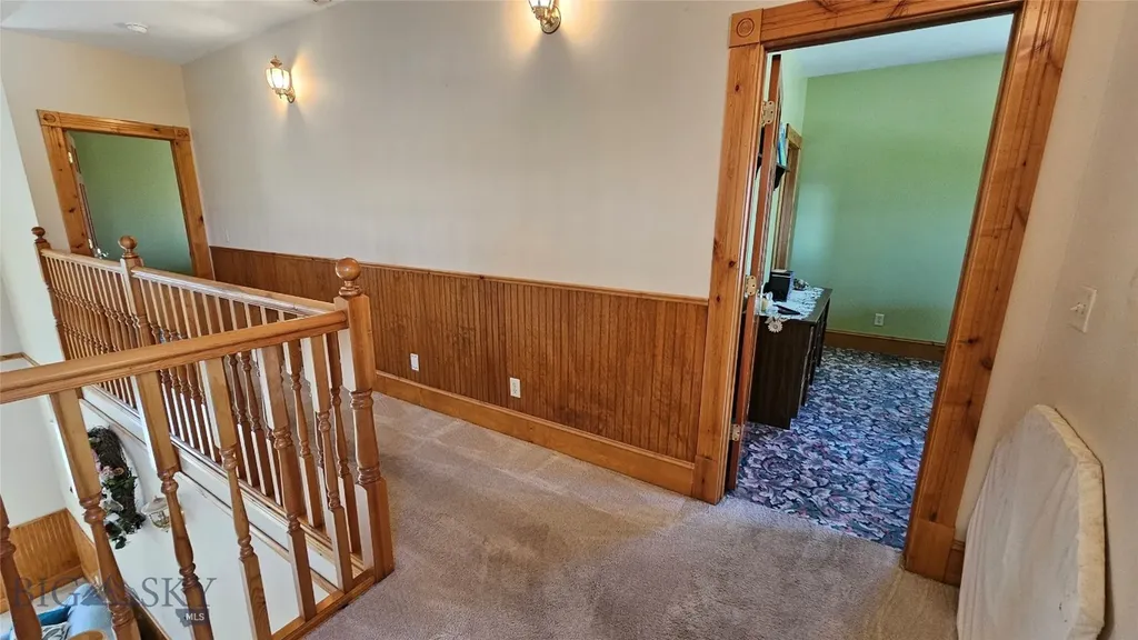 6310 W Dry Creek Road Manhattan MT 59741