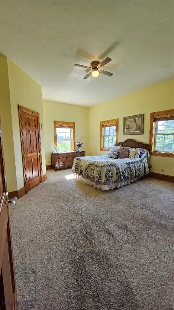 6310 W Dry Creek Road Manhattan MT 59741