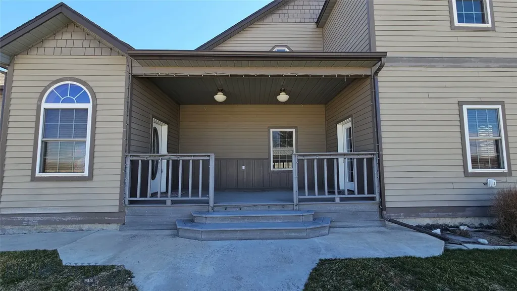 6310 W Dry Creek Road Manhattan MT 59741