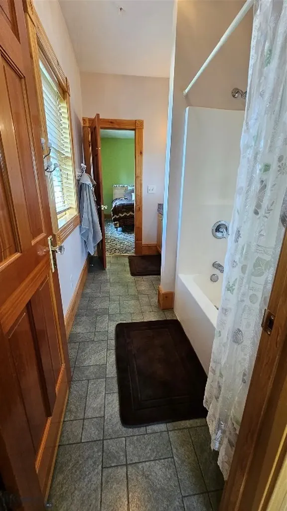 6310 W Dry Creek Road Manhattan MT 59741