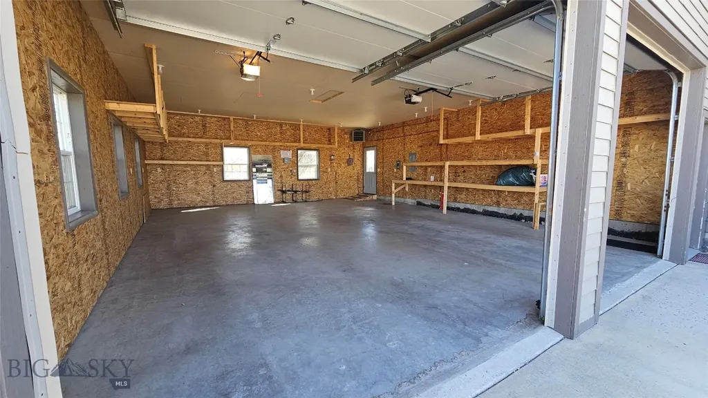 6310 W Dry Creek Road Manhattan MT 59741