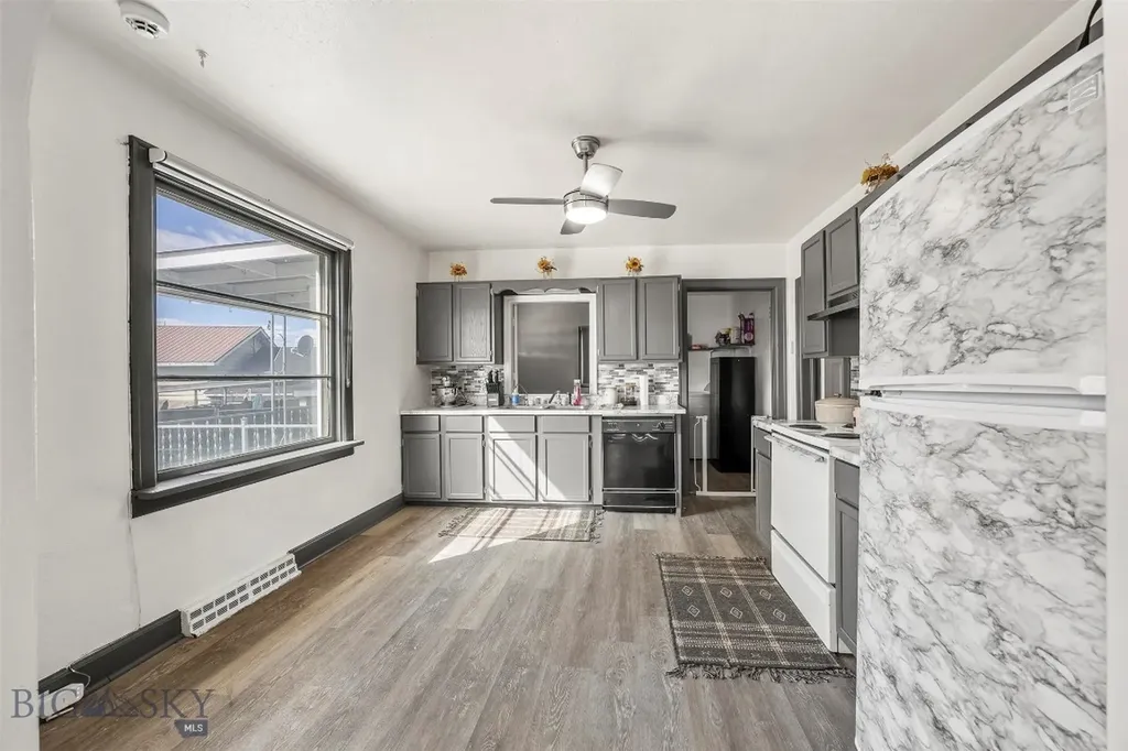1699 Grand Butte MT 59701