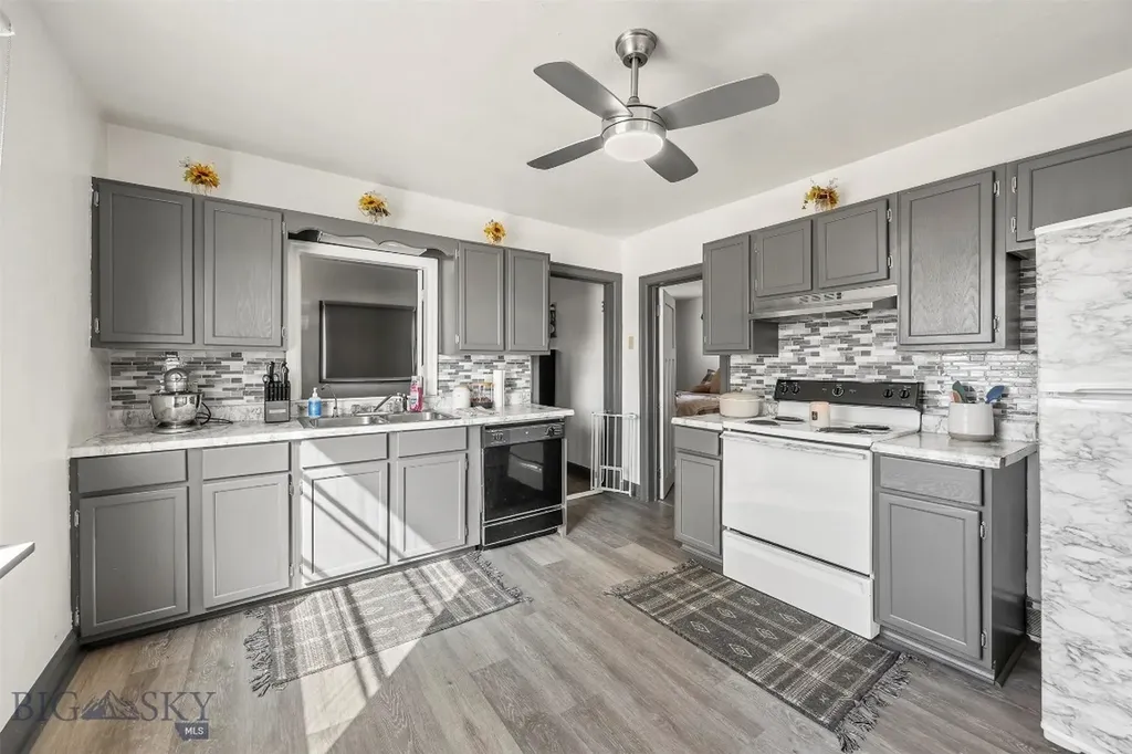 1699 Grand Butte MT 59701