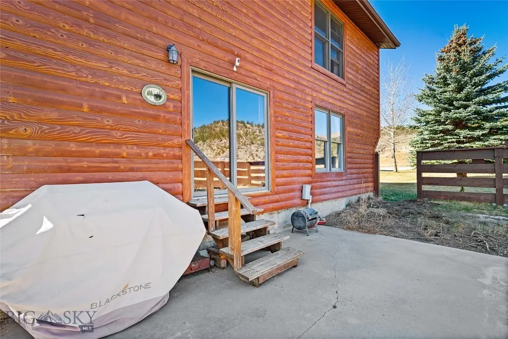 24 Lower Rader Creek Road Whitehall MT 59759