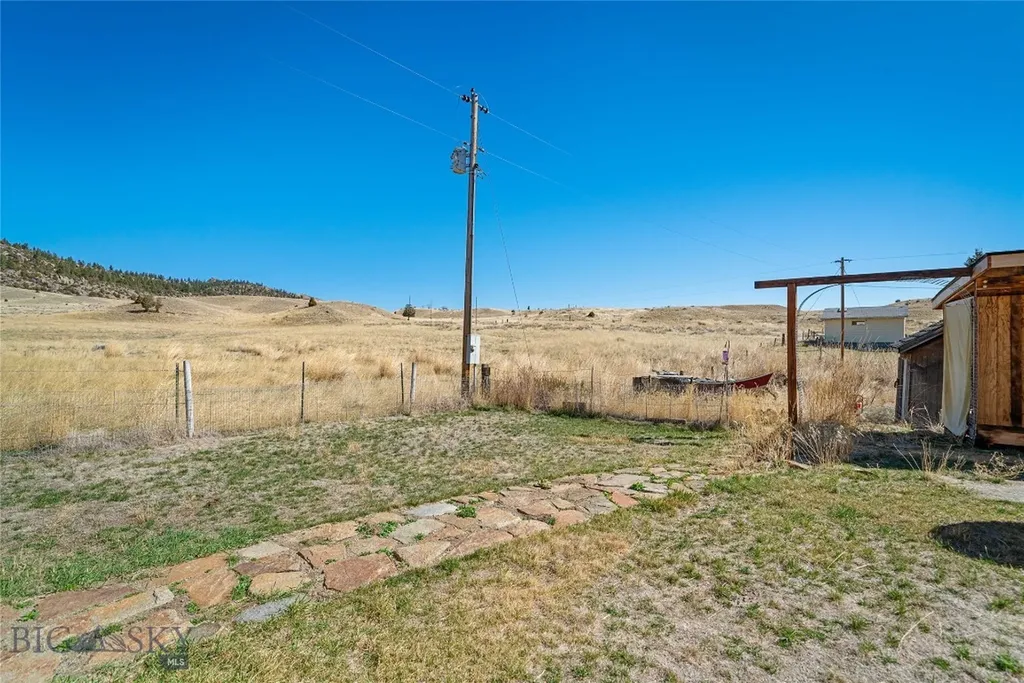 24 Lower Rader Creek Road Whitehall MT 59759