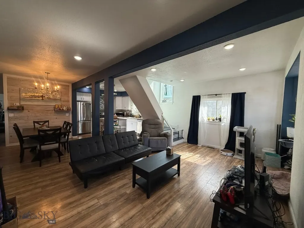 1122 Iowa Butte MT 59701