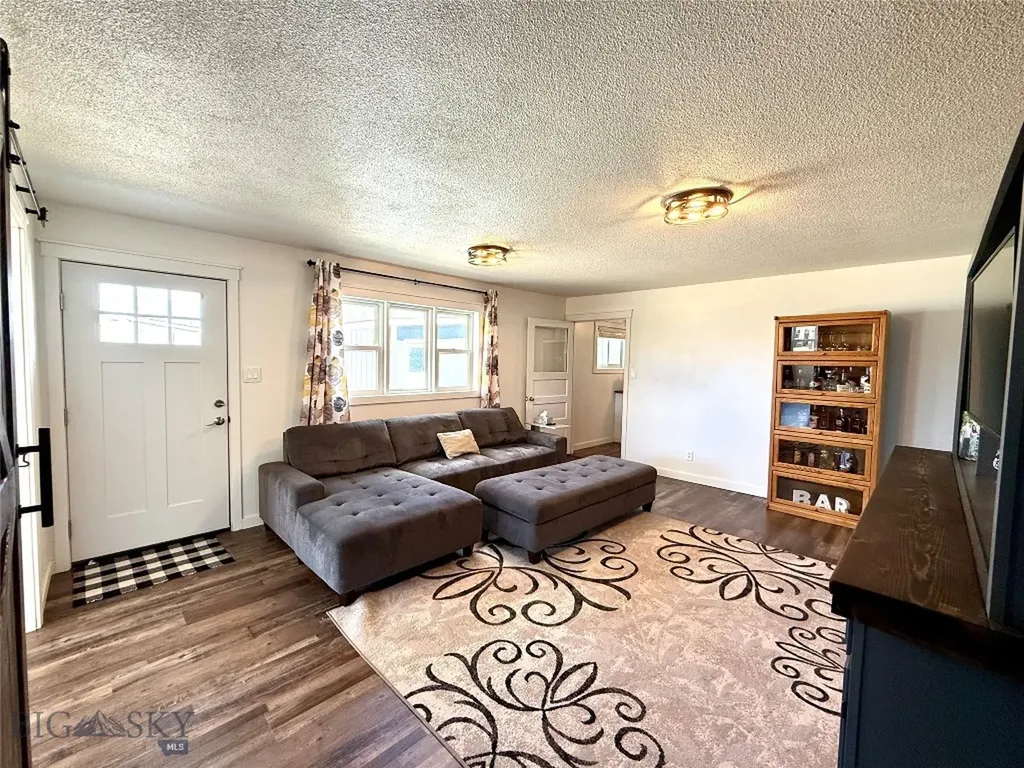 711 Mill Street Deer Lodge MT 59722