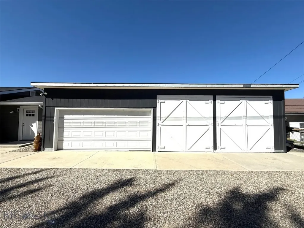 711 Mill Street Deer Lodge MT 59722