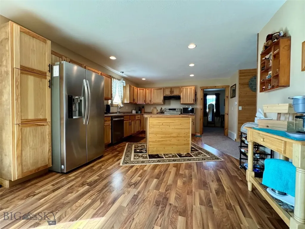 2 Cielo Grande Drive Livingston MT 59047