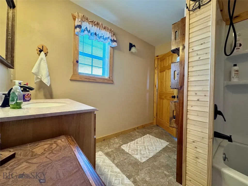 2 Cielo Grande Drive Livingston MT 59047
