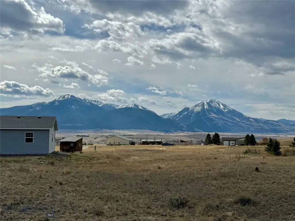 2 Cielo Grande Drive Livingston MT 59047