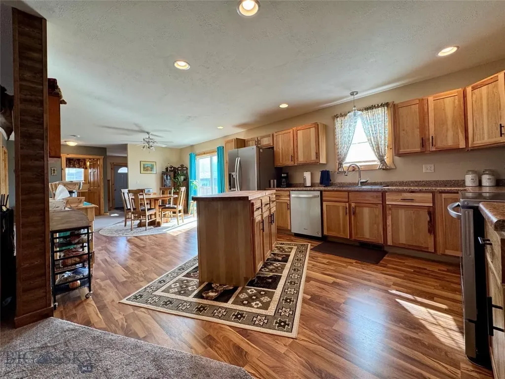 2 Cielo Grande Drive Livingston MT 59047
