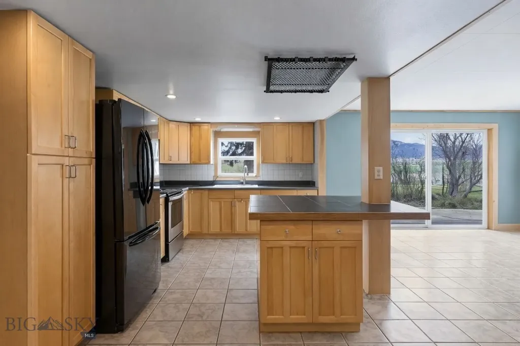 5321 E Gallatin Belgrade MT 59714