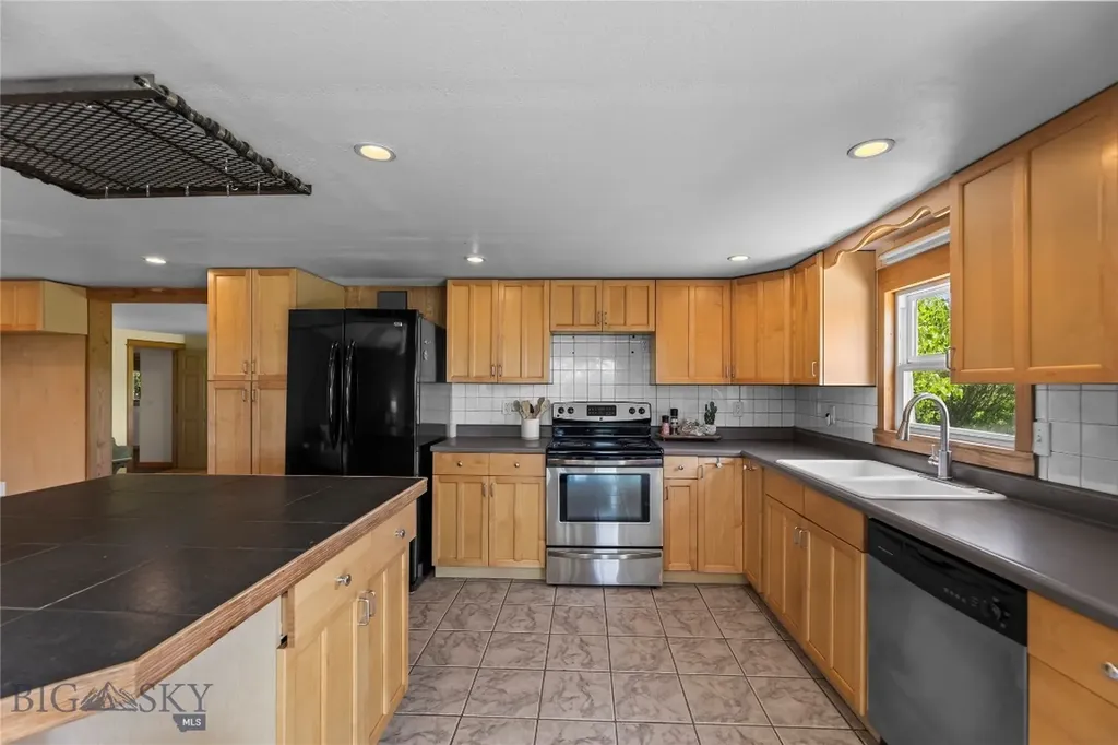 5321 E Gallatin Belgrade MT 59714