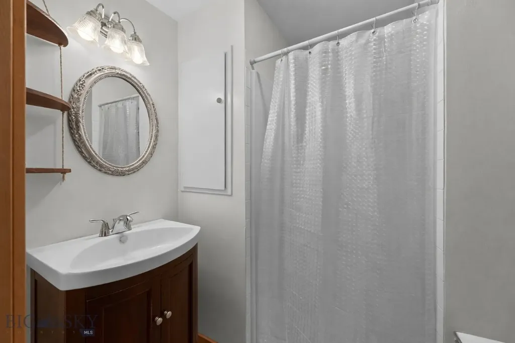 5321 E Gallatin Belgrade MT 59714