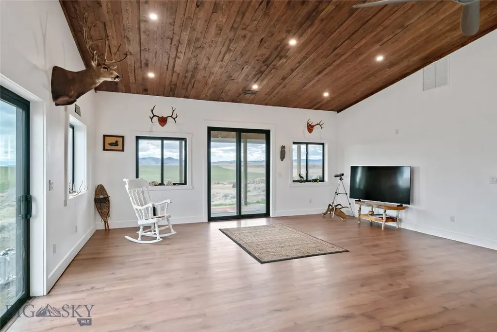 23 Windflower Three Forks MT 59752
