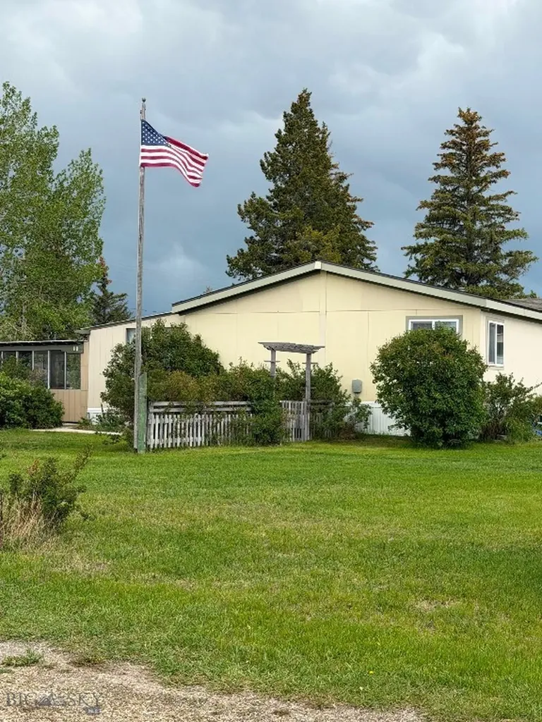 514 N Harrison Street Lima MT 59739