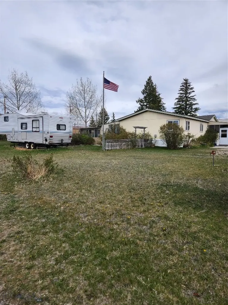 514 N Harrison Street Lima MT 59739