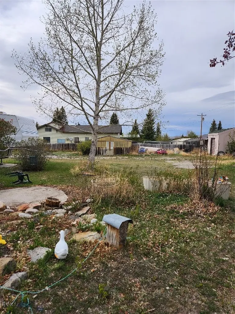 514 N Harrison Street Lima MT 59739