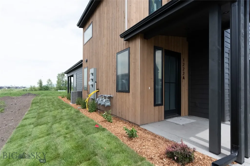 1220 Flanders Creek Avenue Bozeman MT 59718