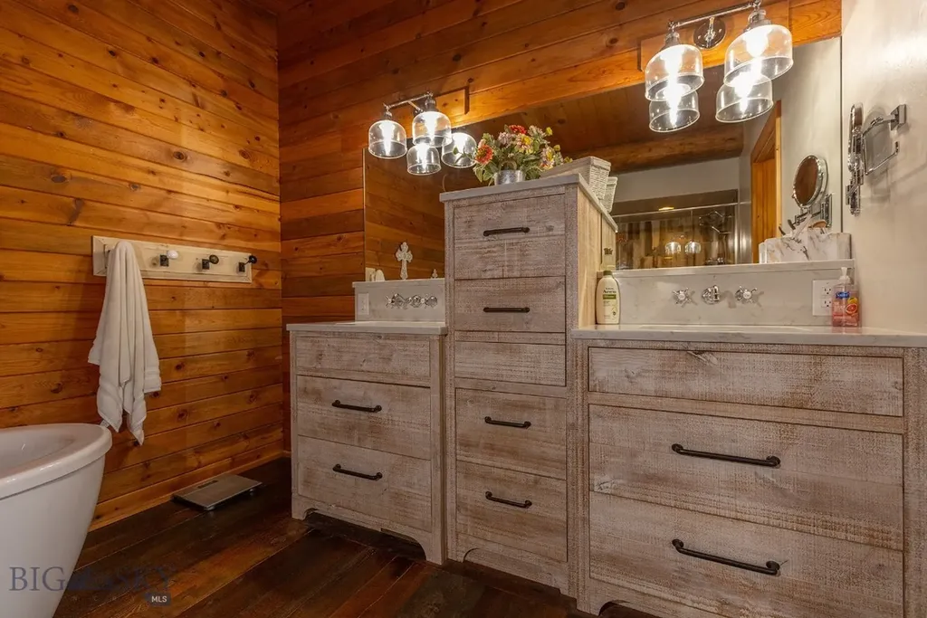 587 Cozy Lane Helmville MT 59843