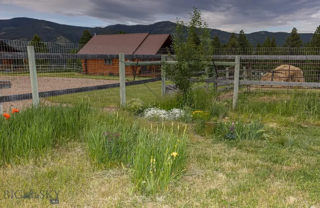 587 Cozy Lane Helmville MT 59843