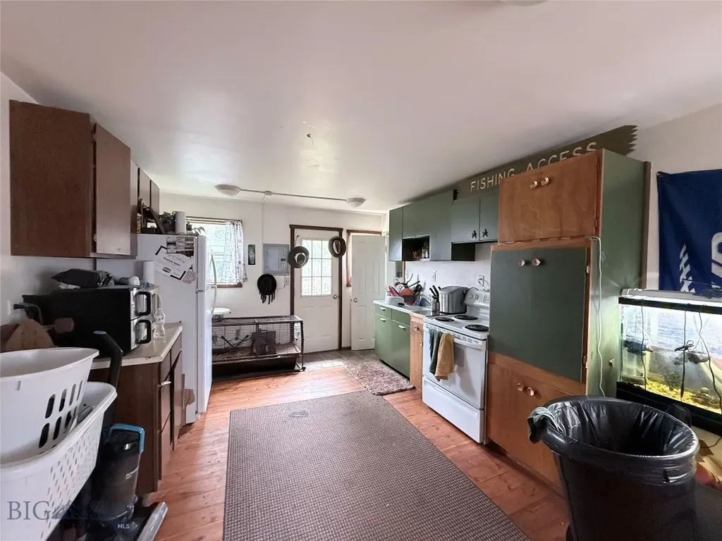 212 E Clark Street Livingston MT 59047