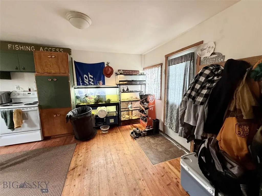 212 E Clark Street Livingston MT 59047