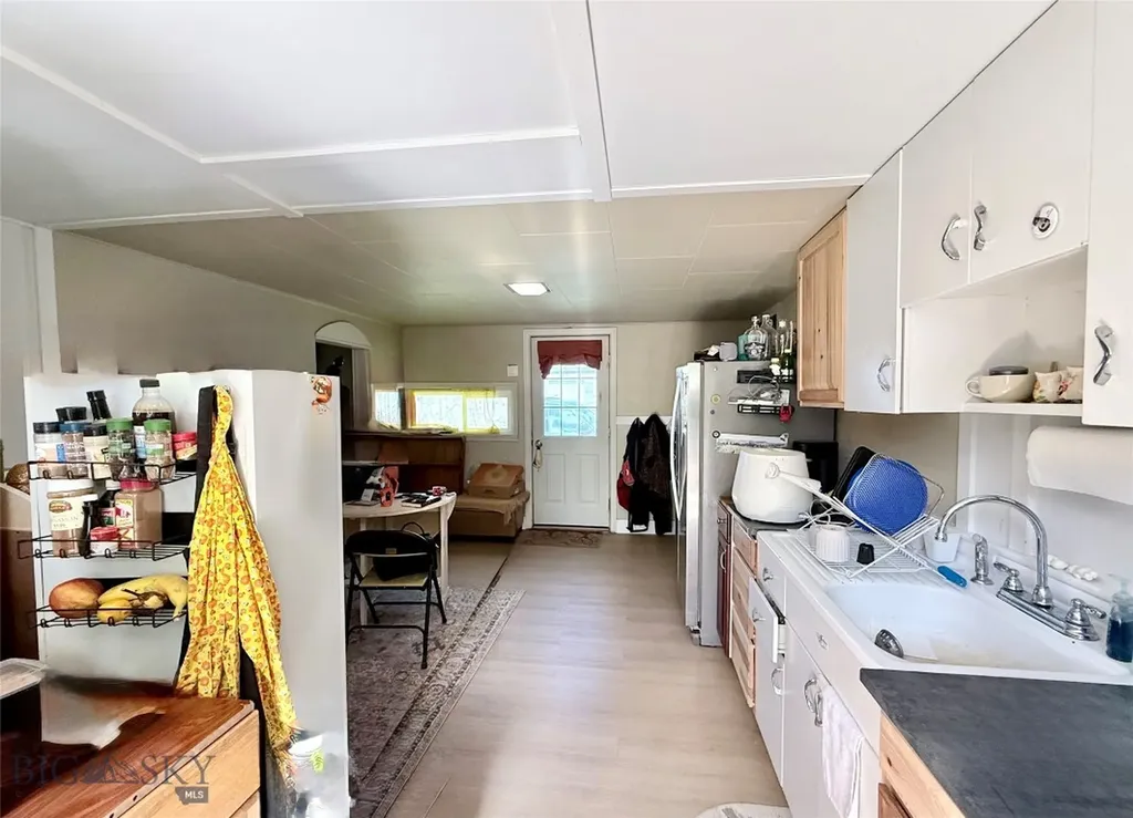 212 E Clark Street Livingston MT 59047
