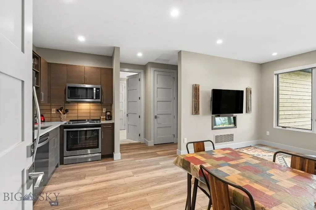 496 Black Bull Bozeman MT 59718