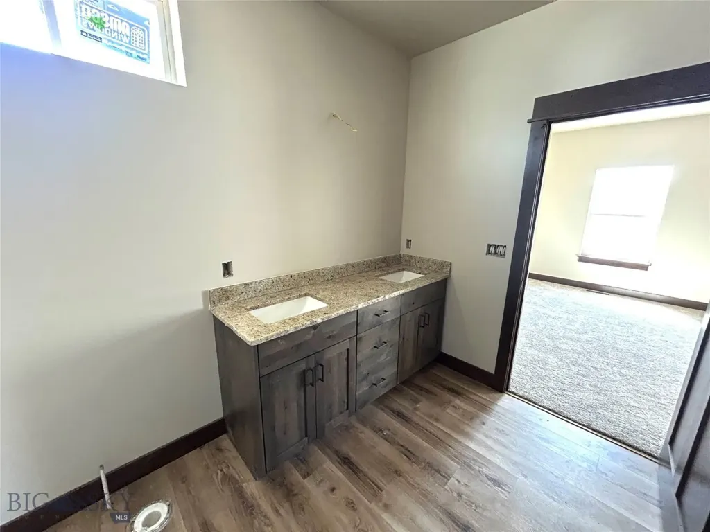 135 Thomas Way Dillon MT 59725