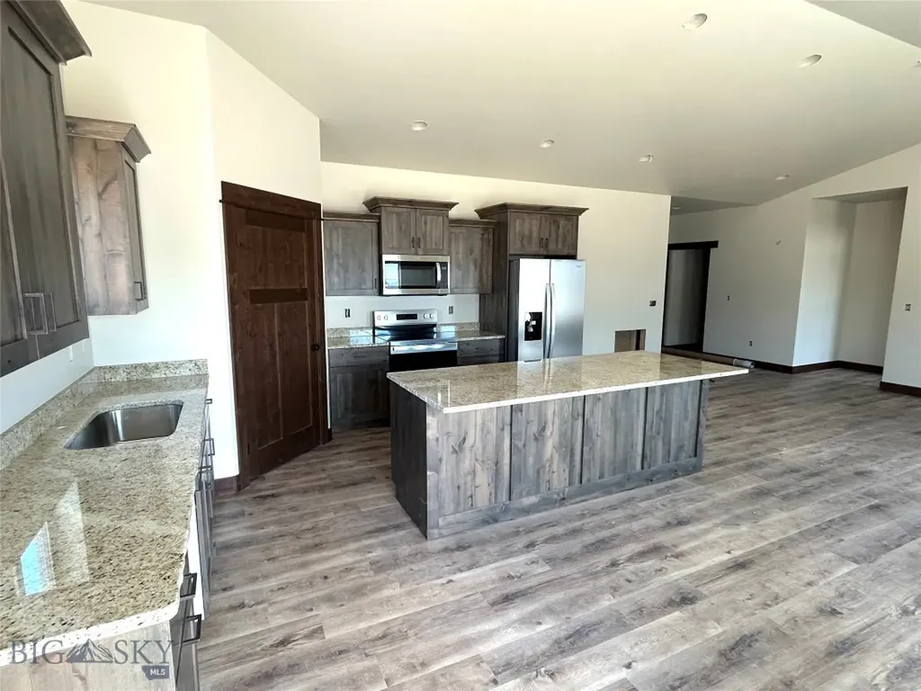 135 Thomas Way Dillon MT 59725