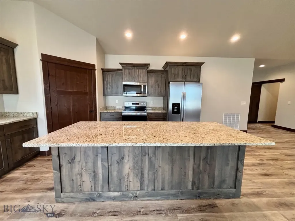 135 Thomas Way Dillon MT 59725