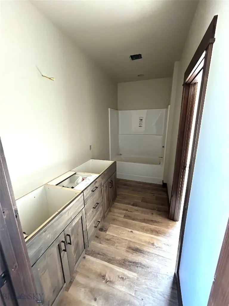 135 Thomas Way Dillon MT 59725