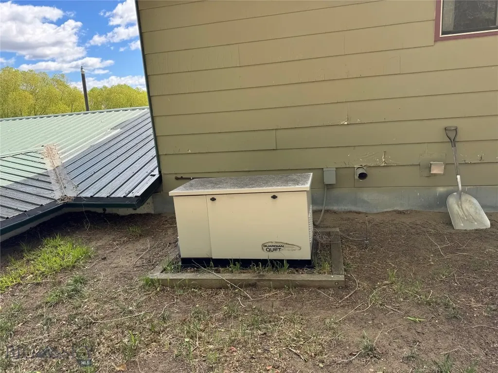 Whitehall MT 59759