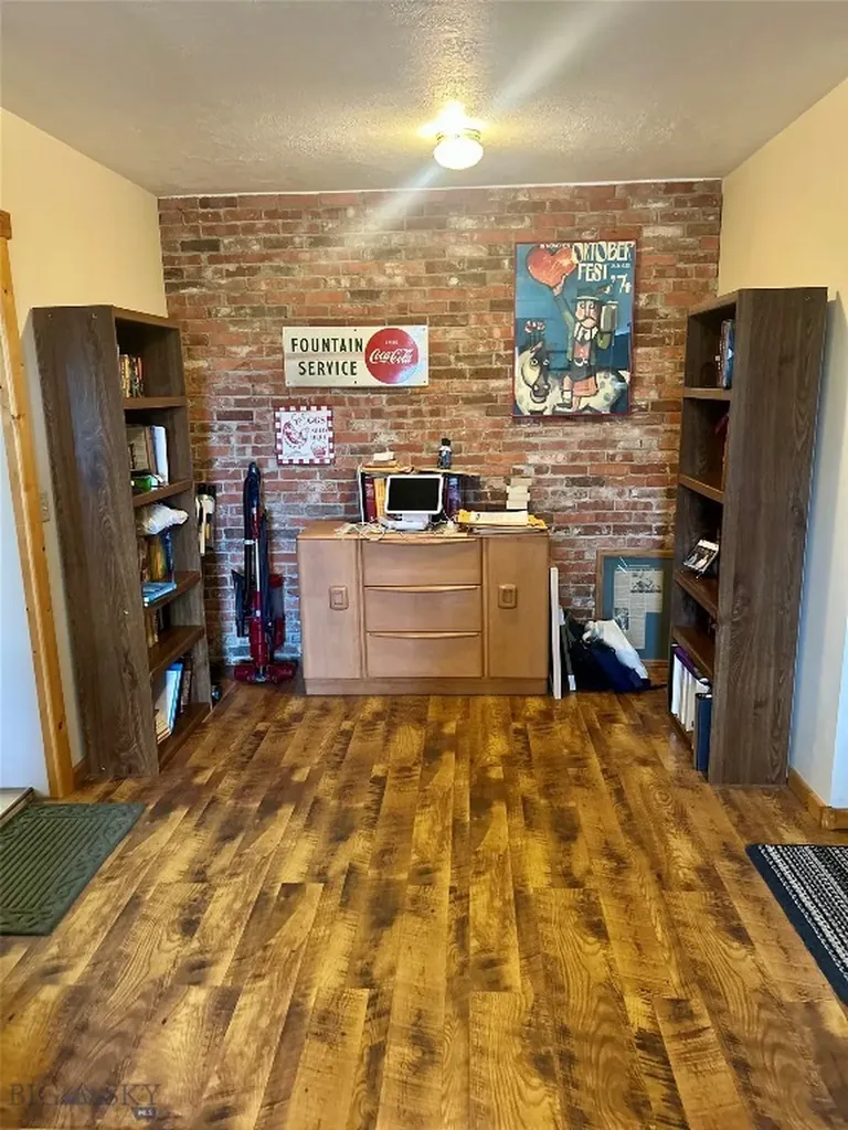 Whitehall MT 59759