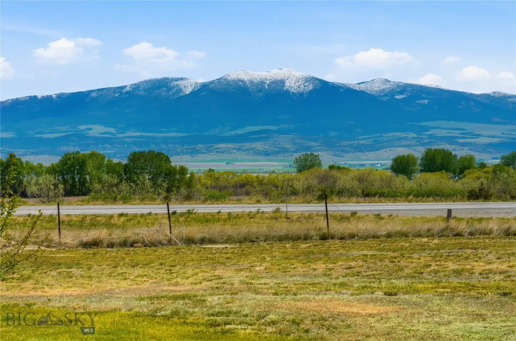 4 Grandview Loop Townsend MT 59644