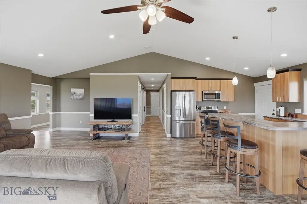4 Grandview Loop Townsend MT 59644