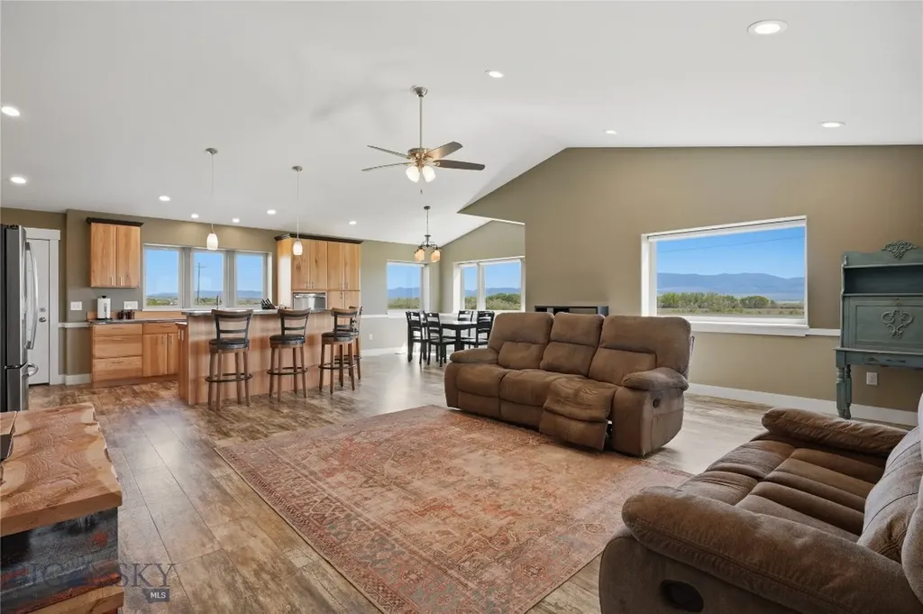 4 Grandview Loop Townsend MT 59644