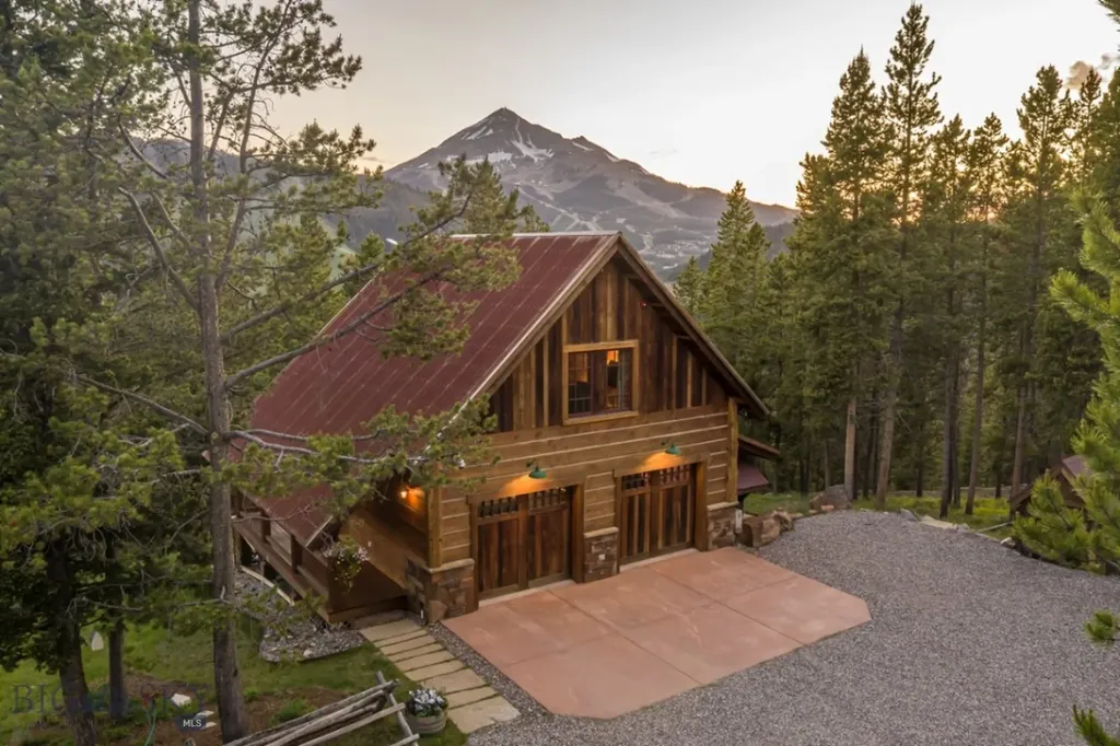 121 Old Toby Road Big Sky MT 59716