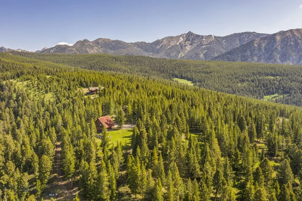 121 Old Toby Road Big Sky MT 59716