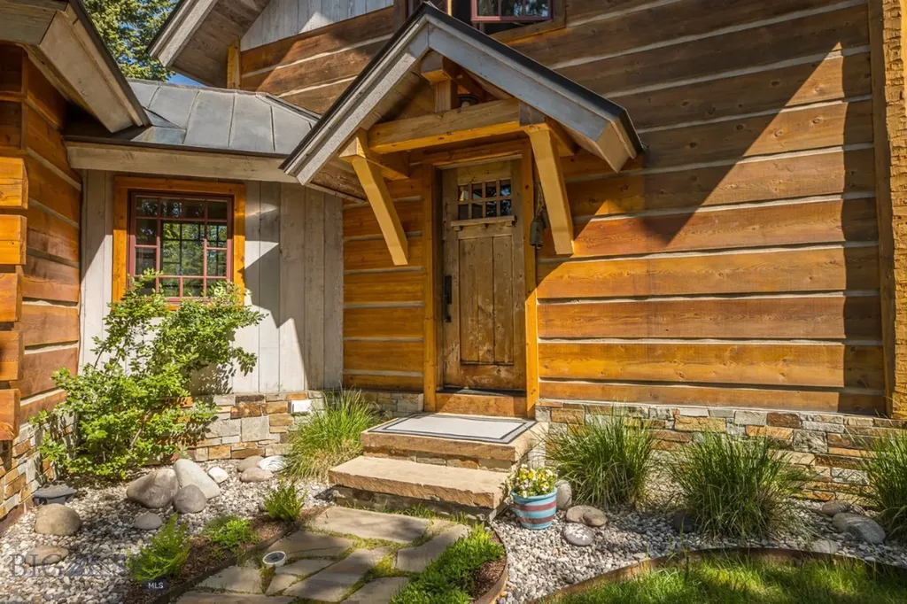 121 Old Toby Road Big Sky MT 59716