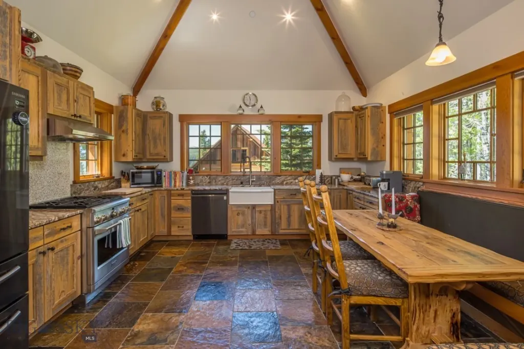 121 Old Toby Road Big Sky MT 59716