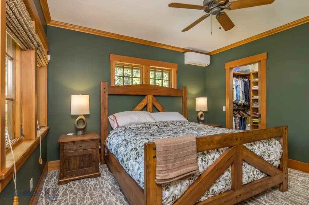 121 Old Toby Road Big Sky MT 59716