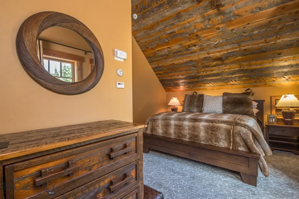 121 Old Toby Road Big Sky MT 59716