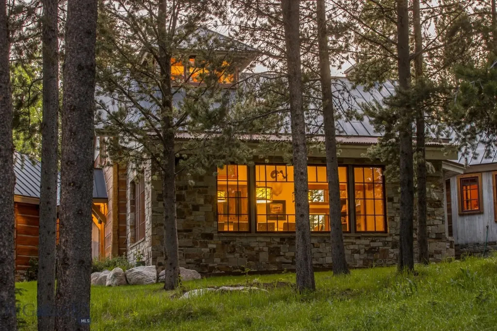 121 Old Toby Road Big Sky MT 59716