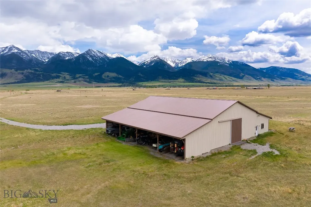 4125 Us Highway 89 S Livingston MT 59047